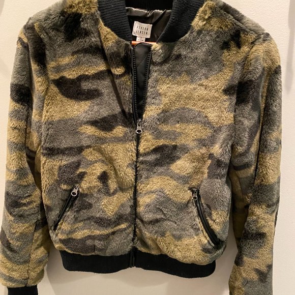Faux Fur Camo Bomber Jacket - Picture 2 of 8